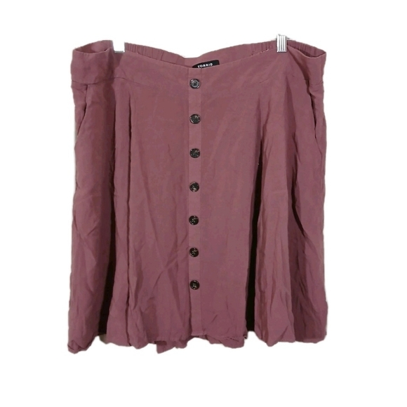 torrid Dresses & Skirts - Torrid Faux Button Pocket Pull On Skirt 2X